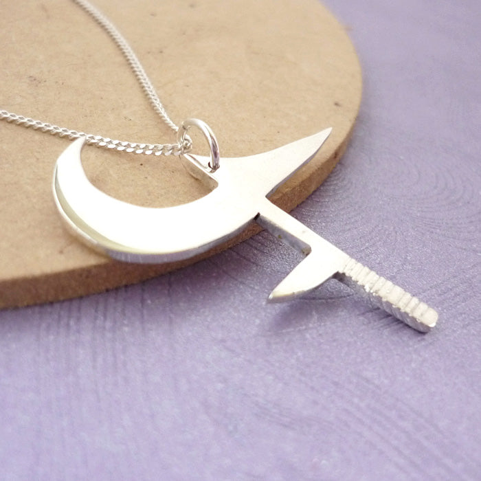 Buffy's Hunga Munga Handmade Pendant in sterling silver