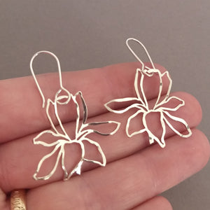 Hand cut & textured Floral dangly Sterling Silver Earrings